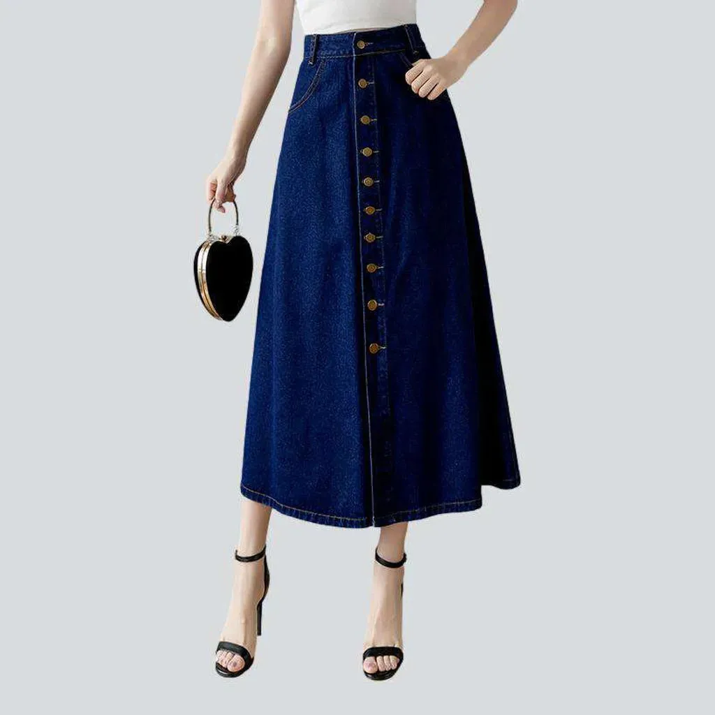 Buttons-down flare denim skirt