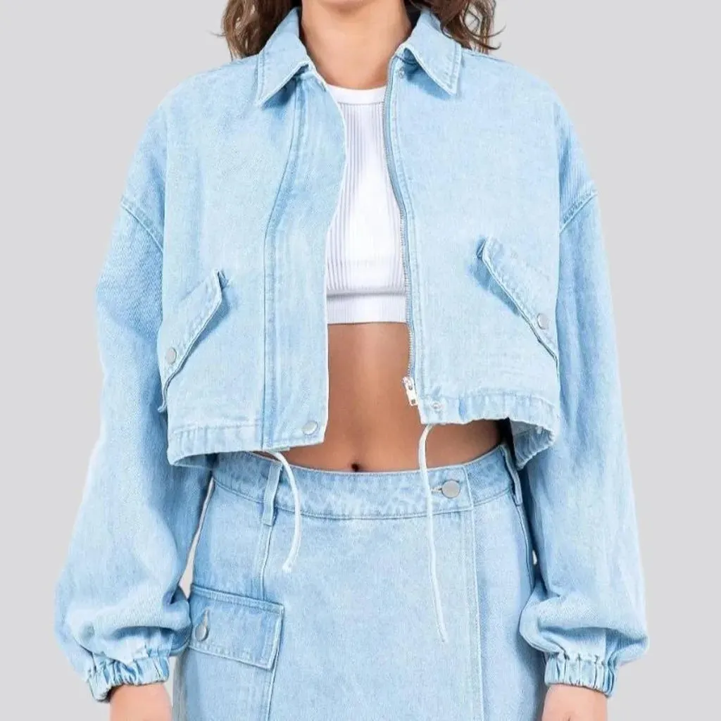 Fashionable crop style denim jacket for ladies