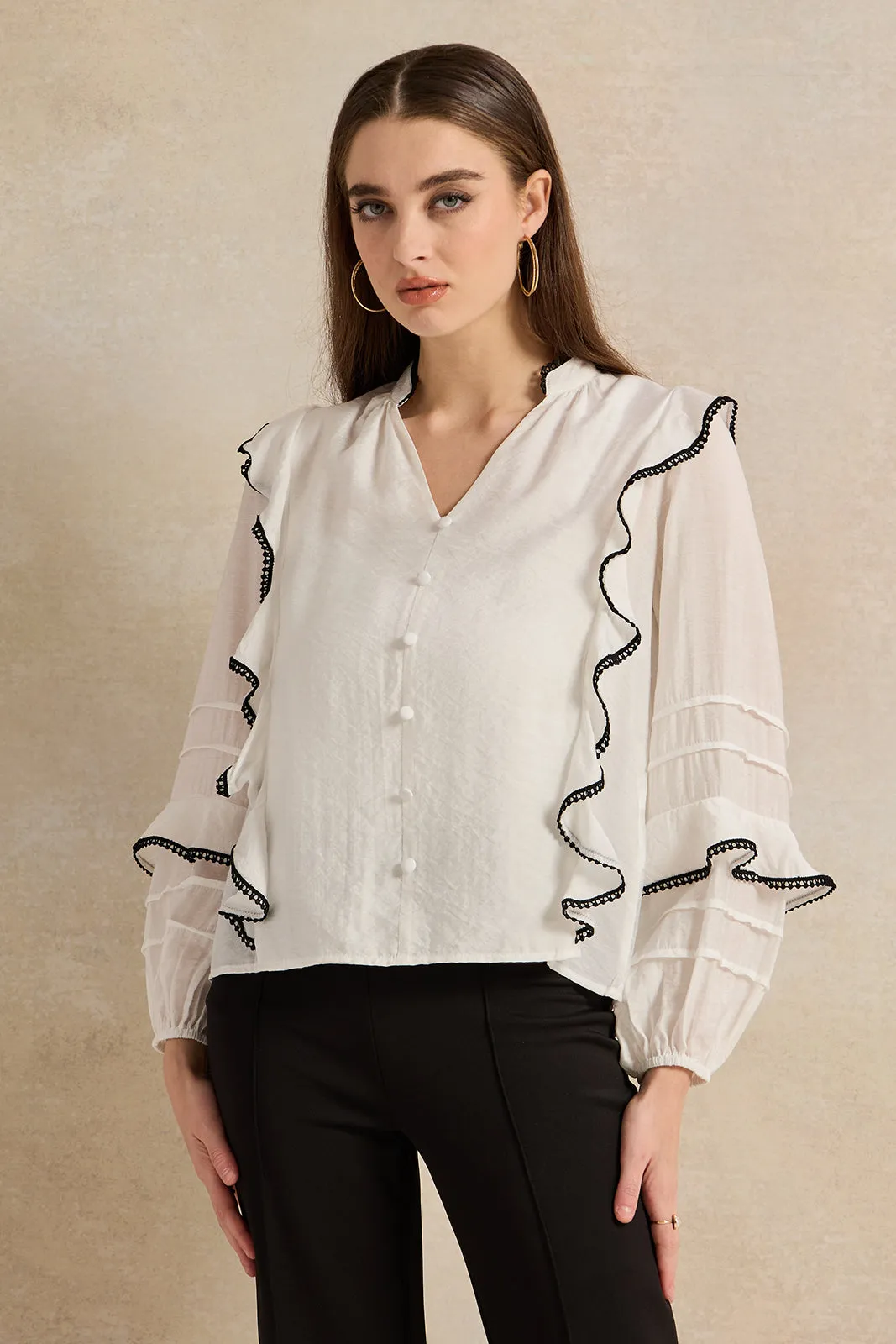 Women Ivory Contrast Edge Ruffle Blouse